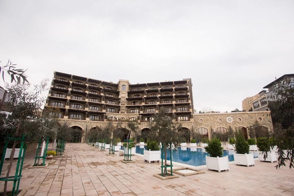 Sapphire Marine Hotell Baku Exteriör bild
